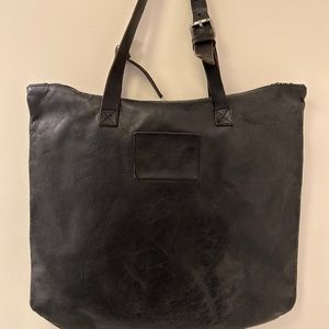 Common Projects Leather Tote Unisex style